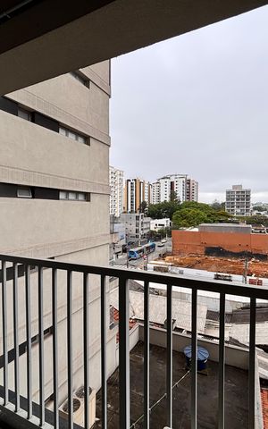 Studio à venda com 25700m², 1 quarto e sem vaga Studio à venda com 25700m², 1 quarto e sem vagaVaranda