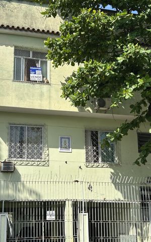 Apartamento à venda com 55m², 2 quartos e 1 vagaFachada + placa