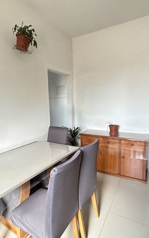 Apartamento à venda com 55m², 2 quartos e 1 vagaSala