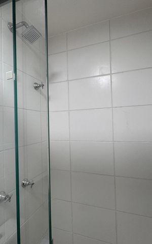 Apartamento à venda com 60m², 2 quartos e 1 vaga Apartamento à venda com 60m², 2 quartos e 1 vagaBanheiro Social