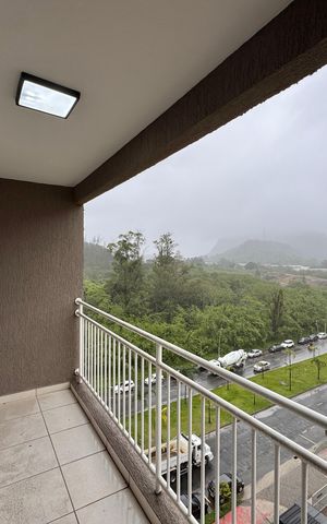 Apartamento à venda com 60m², 2 quartos e 1 vaga Apartamento à venda com 60m², 2 quartos e 1 vagaVaranda