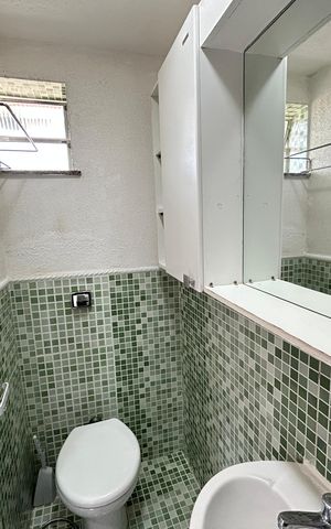 Apartamento à venda com 144m², 3 quartos e 1 vagaBanheiro 1