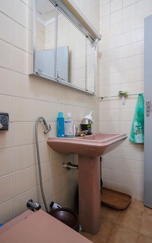 Casa para alugar com 224m², 3 quartos e 5 vagasBanheiro 1