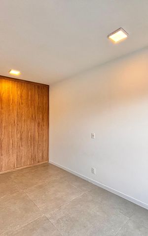 Apartamento à venda com 90m², 2 quartos e 2 vagas Apartamento à venda com 90m², 2 quartos e 2 vagasSuíte 1