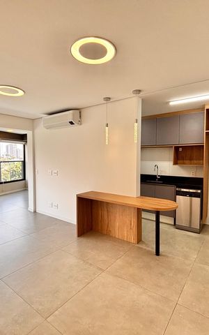 Apartamento à venda com 90m², 2 quartos e 2 vagas Apartamento à venda com 90m², 2 quartos e 2 vagasSala