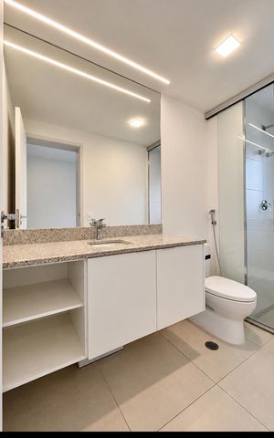 Apartamento à venda com 90m², 2 quartos e 2 vagas Apartamento à venda com 90m², 2 quartos e 2 vagasBanheiro suíte 2