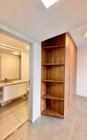 Apartamento à venda com 90m², 2 quartos e 2 vagas Apartamento à venda com 90m², 2 quartos e 2 vagasSuíte 1