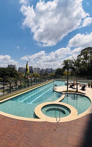Apartamento à venda com 90m², 2 quartos e 2 vagas Apartamento à venda com 90m², 2 quartos e 2 vagasÁrea comum - Piscina