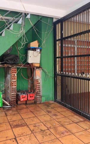 Casa para alugar com 45m², 1 quarto e 1 vaga Casa para alugar com 45m², 1 quarto e 1 vagaGaragem