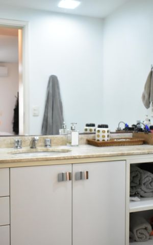 Apartamento para alugar com 130m², 3 quartos e 2 vagasSuíte
