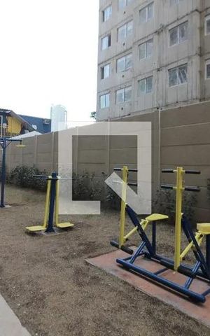 Apartamento para alugar com 34m², 2 quartos e sem vaga