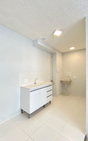 Apartamento para alugar com 34m², 2 quartos e sem vaga