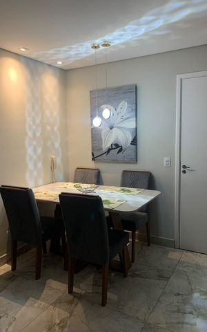 Apartamento à venda com 47m², 2 quartos e 1 vaga Apartamento à venda com 47m², 2 quartos e 1 vagaSala de Jantar