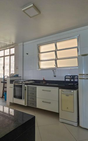 Apartamento para alugar com 107m², 3 quartos e 1 vaga