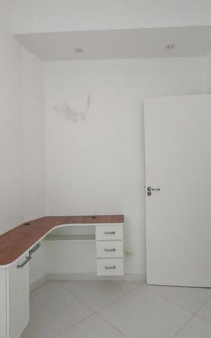 Apartamento para alugar com 107m², 3 quartos e 1 vaga