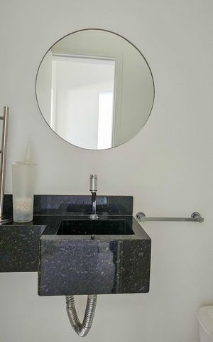 Apartamento para alugar com 107m², 3 quartos e 1 vaga