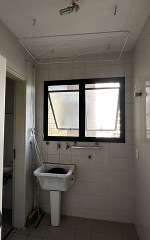 Apartamento à venda com 90m², 3 quartos e 1 vagaÁrea de Serviço