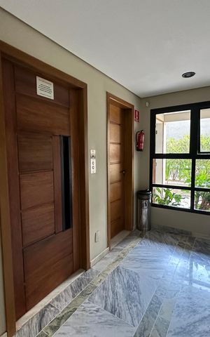Apartamento à venda com 90m², 3 quartos e 1 vagaHall de entrada
