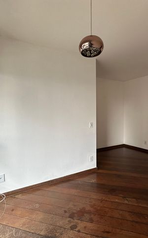 Apartamento à venda com 90m², 3 quartos e 1 vagaSala