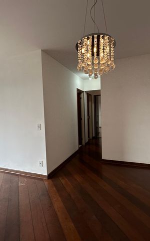 Apartamento à venda com 90m², 3 quartos e 1 vagaSala