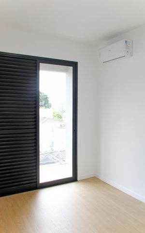 Casa de condomínio para alugar com 140m², 3 quartos e 2 vagasSuíte 3