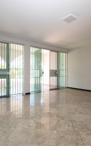 Casa para alugar com 760m², 6 quartos e 3 vagasSala 1