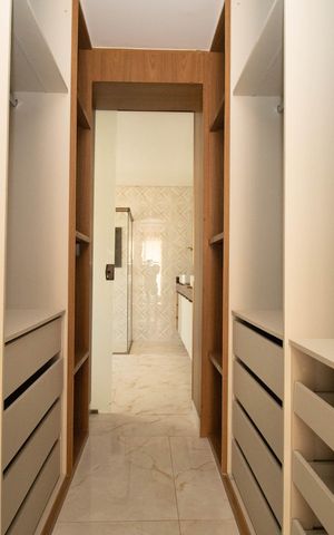 Casa para alugar com 760m², 6 quartos e 3 vagasCloset da Suíte Master