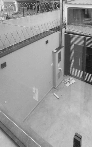 Casa à venda com 70m², 2 quartos e 2 vagas