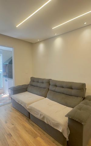 Apartamento à venda com 56m², 2 quartos e 1 vaga Apartamento à venda com 56m², 2 quartos e 1 vagaSala