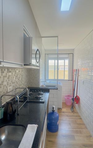 Apartamento à venda com 56m², 2 quartos e 1 vaga Apartamento à venda com 56m², 2 quartos e 1 vagaCozinha