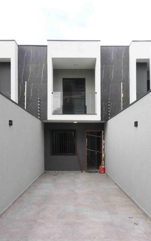 Casa à venda com 84m², 2 quartos e 2 vagasGaragem