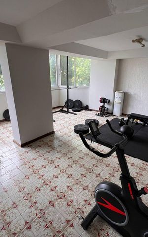 Apartamento para alugar com 145m², 3 quartos e 2 vagas Apartamento para alugar com 145m², 3 quartos e 2 vagasÁrea comum