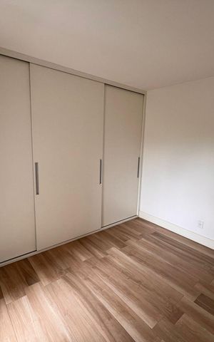 Apartamento para alugar com 145m², 3 quartos e 2 vagas Apartamento para alugar com 145m², 3 quartos e 2 vagasSuíte