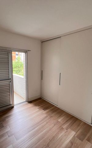 Apartamento para alugar com 145m², 3 quartos e 2 vagas Apartamento para alugar com 145m², 3 quartos e 2 vagasSuíte