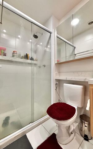 Apartamento à venda com 47m², 2 quartos e 1 vaga Apartamento à venda com 47m², 2 quartos e 1 vagaBanheiro