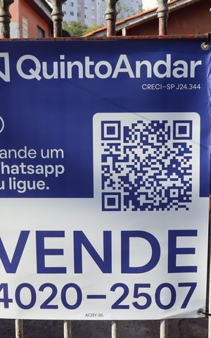 Casa à venda com 155m², 3 quartos e 2 vagasPlaca