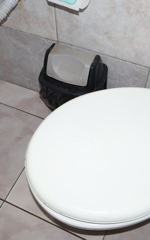 Casa à venda com 155m², 3 quartos e 2 vagasBanheiro 1