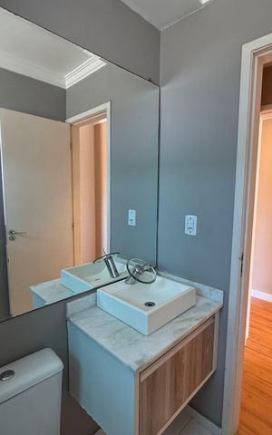 Apartamento para alugar com 69m², 2 quartos e 2 vagas Apartamento para alugar com 69m², 2 quartos e 2 vagasBanheiro da Suíte