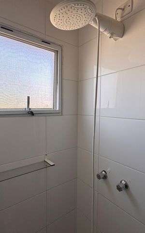 Apartamento para alugar com 69m², 2 quartos e 2 vagas Apartamento para alugar com 69m², 2 quartos e 2 vagasBanheiro da Suíte