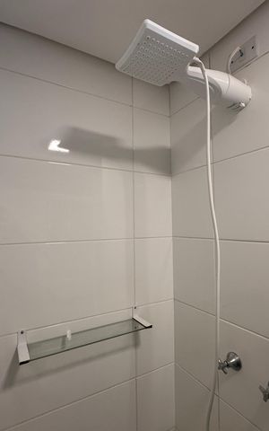 Apartamento para alugar com 69m², 2 quartos e 2 vagas Apartamento para alugar com 69m², 2 quartos e 2 vagasBanheiro