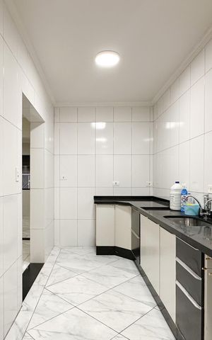 Casa para alugar com 62m², 3 quartos e 2 vagas Casa para alugar com 62m², 3 quartos e 2 vagasCozinha