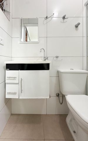 Casa para alugar com 62m², 3 quartos e 2 vagas Casa para alugar com 62m², 3 quartos e 2 vagasBanheiro de serviço