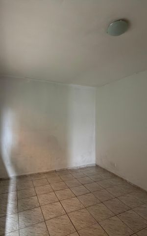 Casa para alugar com 50m², 1 quarto e sem vagaSala
