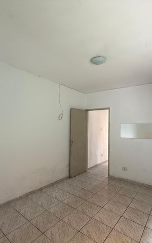 Casa para alugar com 50m², 1 quarto e sem vagaSala