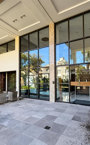 Apartamento para alugar com 78m², 2 quartos e 1 vaga Apartamento para alugar com 78m², 2 quartos e 1 vagaFachada
