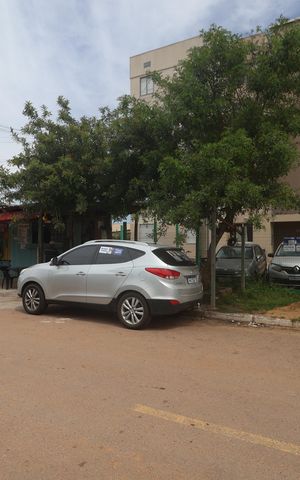 Apartamento para alugar com 50m², 2 quartos e sem vagaFachada e portaria