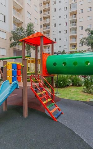 Apartamento para alugar com 52m², 2 quartos e 1 vaga Apartamento para alugar com 52m², 2 quartos e 1 vagaÁrea comum - Playground