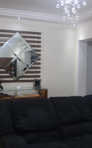 Casa à venda com 150m², 3 quartos e 2 vagasSala