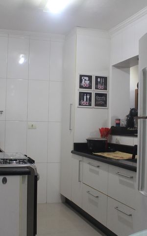 Casa à venda com 150m², 3 quartos e 2 vagasCozinha