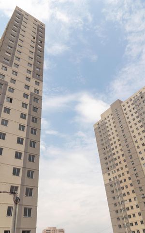Apartamento à venda com 60m², 2 quartos e 1 vaga Apartamento à venda com 60m², 2 quartos e 1 vagaFachada